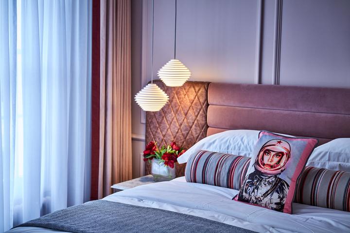 The rosy-hued Salon suite at the London boutique hotel